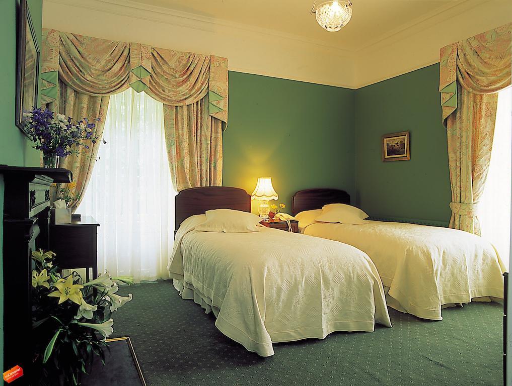 Ivyleigh House Bed & Breakfast Port Laoise Bilik gambar